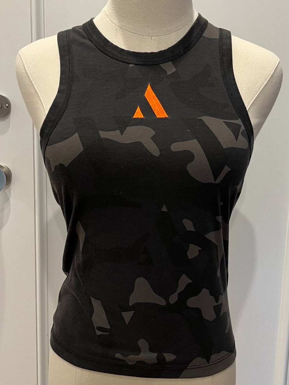 Camo-Print Aarmy Workout Tank Size M